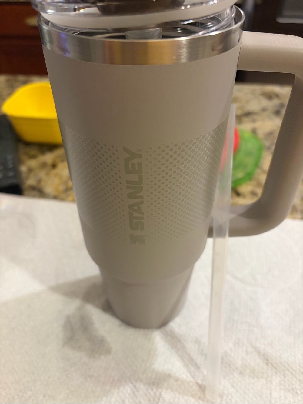 Stanley Travel Mug in Light Gray with Handle and Clear Lid